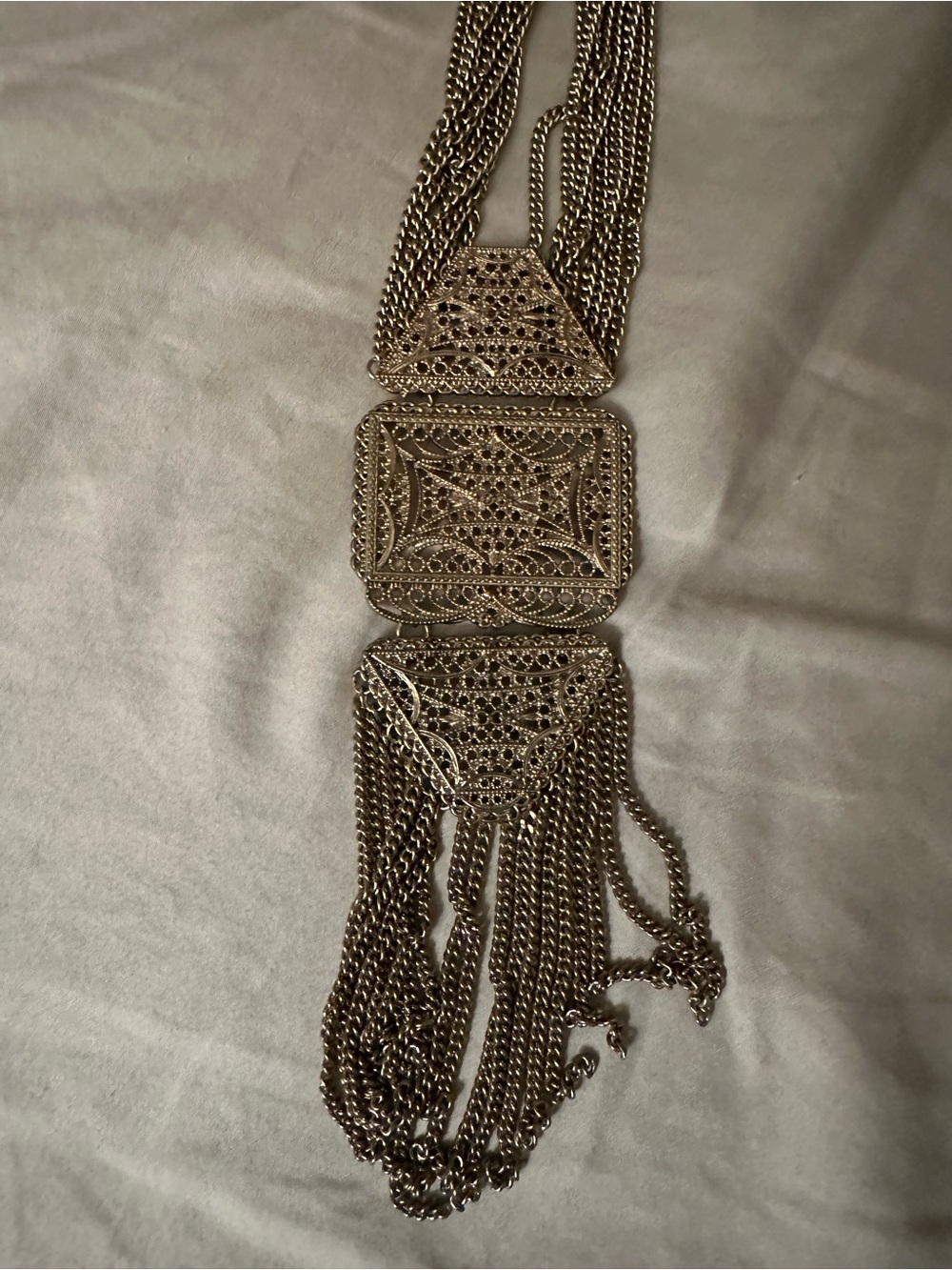 Source Unknown Gold Filigree Chain Tassel necklace